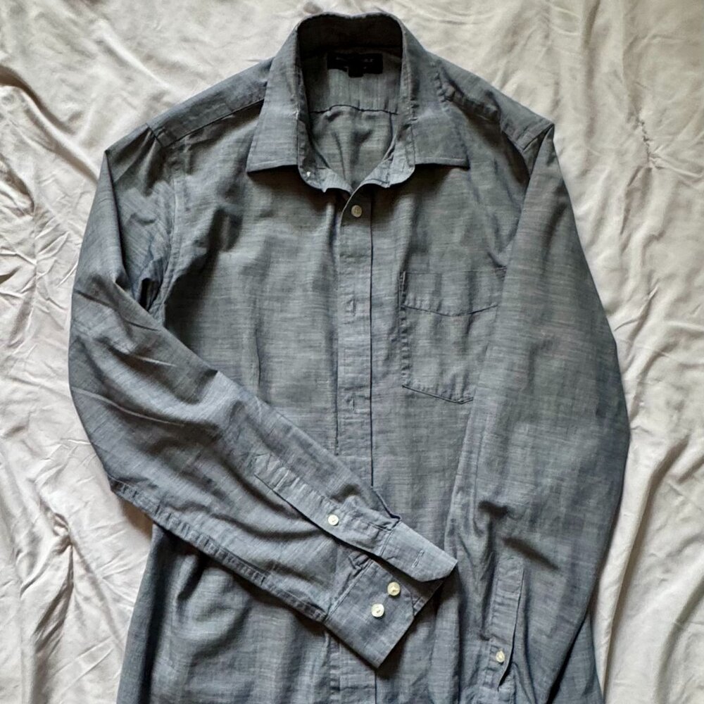 Banana Republic Non-Iron Slim Fit Chambray Shirt, Size Medium